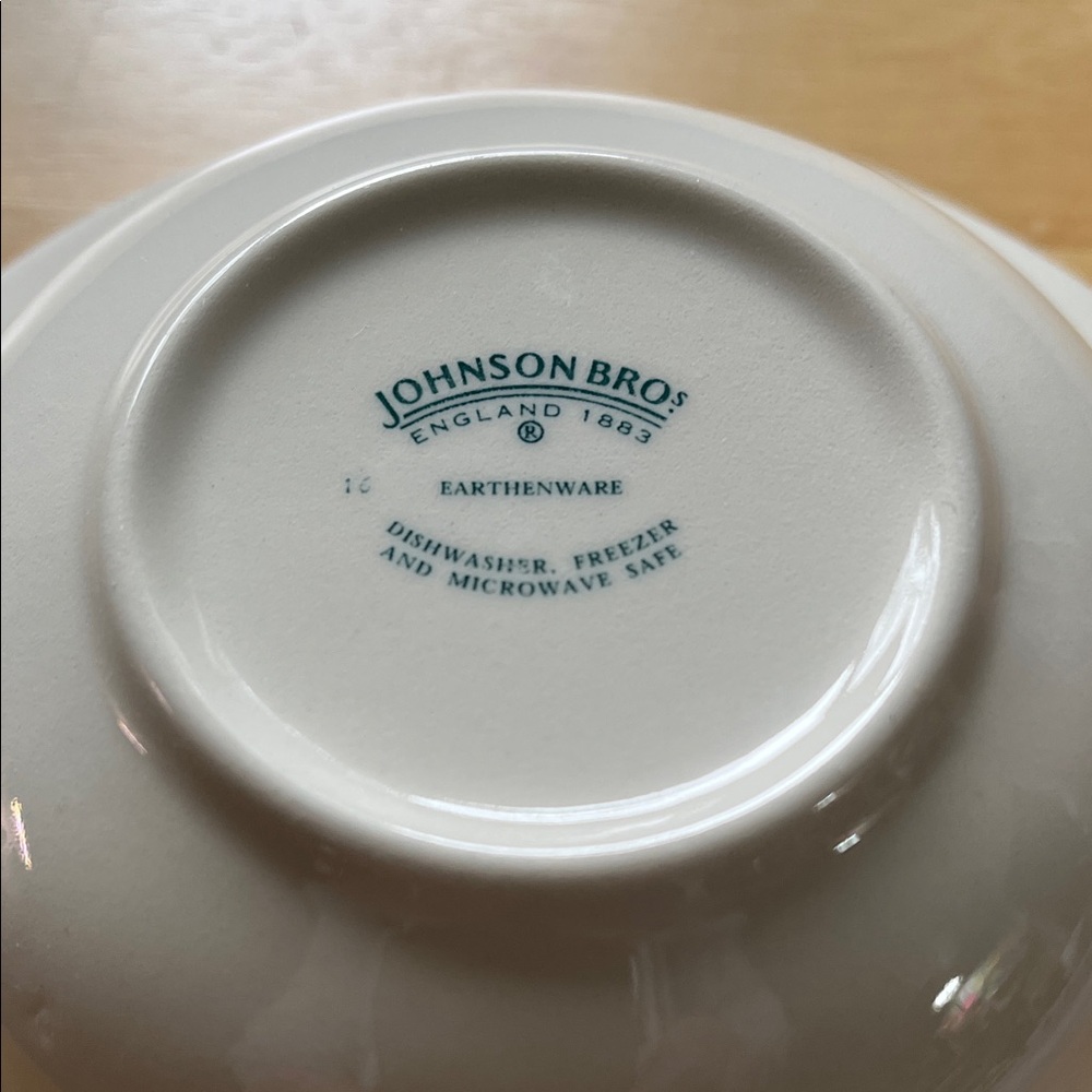 Johnson Brothers Blue and White Bowl "Old Britain Castles" collection - Picture 3 of 5
